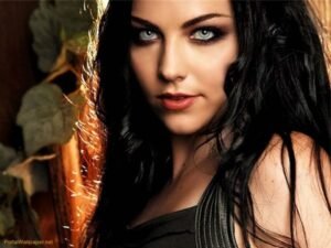 Amy Lee Age