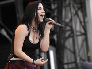 Amy Lee Age