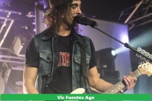 Vic Fuentes Age